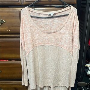 Chic Long Sleeve Top in Peach and Beige